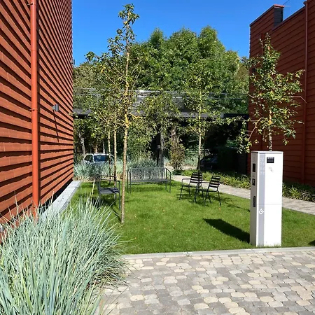 De Ole School Ferienapartments Maisonette-apartment 04 , Huus Stranden شقة *